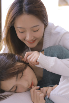 漂亮的邻居交换